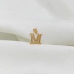 تعليقه حرف M ذهب عيار 21 -R550042