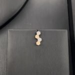 ⁦طقم ذهب شوميه عيار 18 وزن 6.58 جم تصميم ملكي يعكس أناقتك⁩ - الصورة ⁦4⁩