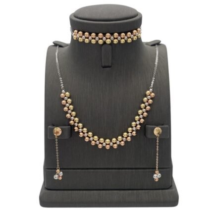 نصف طقم ذهب عيار 18 الوزن 5.86 جرام