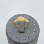 ⁦خاتم ذهب عيار 18 الوزن 1.24 جرام⁩ - الصورة ⁦2⁩