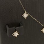 ⁦نصف طقم اطفال عيار 18 الوزن 1.65 جرام⁩ - الصورة ⁦3⁩