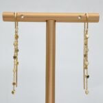 ⁦حلق ذهب عيار 18 الوزن 1.91 جرام⁩ - الصورة ⁦2⁩