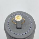 ⁦خاتم ذهب عيار 18 الوزن 0.76 جرام⁩ - الصورة ⁦3⁩