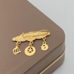 ⁦بروش ذهب عيار  21 الوزن 2.77 جرام⁩ - الصورة ⁦2⁩