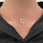 عقد ذهب عيار 18 الوزن 1.58 جرام