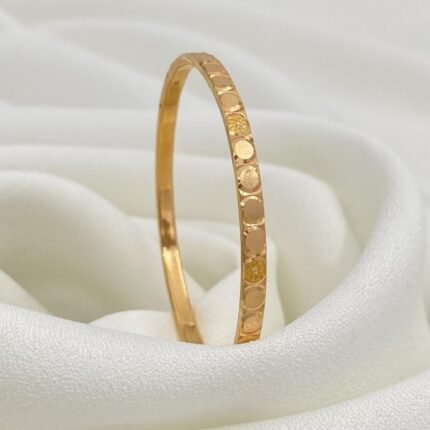 غويشه ذهب عيار 21 الوزن 4.32 جرام ( مقاس 16 )