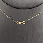 ⁦طقم ذهب عيار 18 وزن 3.68 جم تصميم زهرة فاخر يُضفي حضورًا مميزًا⁩ - الصورة ⁦5⁩