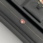 ⁦طقم ذهب عيار 18 وزن 4.68 جرام أناقة جميلة⁩ - الصورة ⁦6⁩