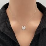 عقد ذهب عيار 18 الوزن 1.09 جرام