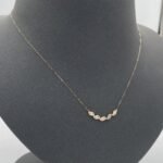 ⁦عقد ذهب عيار 18 الوزن 0.69 جرام قطعة ذهب بسيطة تلفت النظر⁩ - الصورة ⁦4⁩