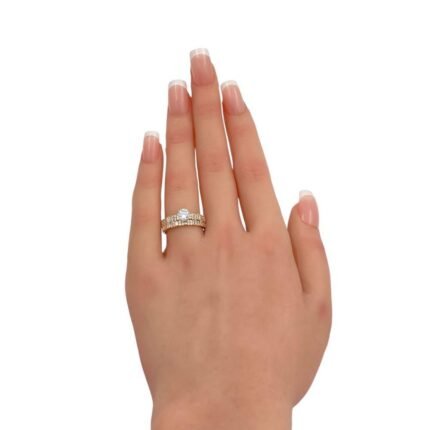 تونز ذهب عيار 18 الوزن 3.13 جرام