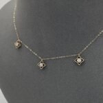 ⁦عقد ذهب عيار 18 الوزن 1.11 جرام⁩ - الصورة ⁦3⁩