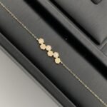 ⁦طقم ذهب شوميه عيار 18 وزن 6.67 جم بديع يليق بك لإطلالة مثيرة⁩ - الصورة ⁦3⁩