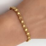 ⁦اسواره ذهب عيار 18 الوزن 8.09 جرام⁩ - الصورة ⁦2⁩