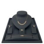 طقم ذهب جنزير عيار 18 وزن 10.87 جم لإطلالة عصرية أنيقة