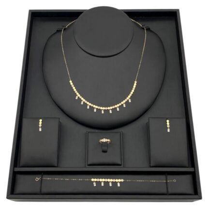 طقم ذهب شوميه عيار 18 وزن 11.19 جم بدلايات متناسقة تروي حكاية أناقتك