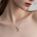 عقد ذهب عيار 18 الوزن 1.57 جرام