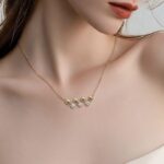 عقد ذهب عيار 18 وزن 0.90 جرام أناقة مميزة