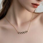 عقد ذهب عيار 18 وزن 1.20 جرام تصميم فاخر