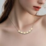 عقد ذهب عيار 18 الوزن 1.80 جرام