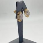 ⁦حلق ذهب عيار 18 الوزن 3.61 جرام⁩ - الصورة ⁦3⁩