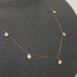 ⁦عقد تشوكر ذهب عيار 18 الوزن 0.85 جرام⁩ - الصورة ⁦3⁩