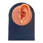 ⁦حلق ذهب عيار 18 الوزن 1.33 جرام⁩ - الصورة ⁦2⁩