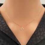 عقد ذهب عيار 18 الوزن 0.35 جرام