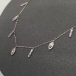 ⁦عقد تشوكر ذهب عيار 18 الوزن 1.79 جرام⁩ - الصورة ⁦2⁩