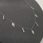 ⁦عقد تشوكر ذهب عيار 18 الوزن 1.79 جرام⁩ - الصورة ⁦4⁩