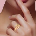 ⁦خاتم ذهب عيار 21 وزن 0.70 جرام قطعة فاخرة لمظهر أنيق يومي⁩ - الصورة ⁦2⁩