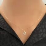 عقد ذهب عيار 18 الوزن 0.45 جرام