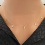 شوكر ذهب عيار 18 الوزن 0.88 جرام