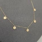 ⁦شوكر ذهب عيار 18 الوزن 1.10 جرام⁩ - الصورة ⁦4⁩