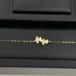 ⁦طقم ذهب عيار 18 الوزن 2.25 جرام⁩ - الصورة ⁦3⁩