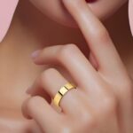 ⁦دبلة ذهب عيار 21 الوزن 2.40 جرام أناقة راقية تضيف حضورًا مميزًا⁩ - الصورة ⁦2⁩