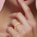 ⁦دبله ذهب عيار 21 الوزن 1.55 جرام⁩ - الصورة ⁦2⁩