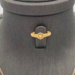 ⁦نصف طقم مواليد ذهب عيار 21 الوزن 2.05 جرام⁩ - الصورة ⁦2⁩