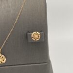 ⁦نصف طقم مواليد ذهب عيار 21 الوزن 2.68 جرام⁩ - الصورة ⁦4⁩