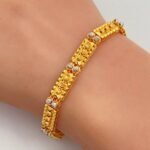 ⁦اسواره ذهب عيار 21 الوزن 8.79 جرام⁩ - الصورة ⁦3⁩