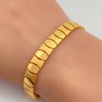 ⁦اسواره ذهب عيار 21 الوزن 7.47 جرام⁩ - الصورة ⁦3⁩