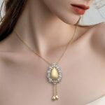 عقد ذهب عيار 18 الوزن 4.82 جرام