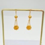 ⁦حلق ذهب عيار 21 الوزن 2.22 جرام⁩ - الصورة ⁦2⁩