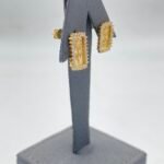 ⁦حلق ذهب عيار 18 الوزن 2.92 جرام⁩ - الصورة ⁦3⁩