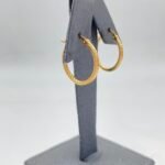 ⁦حلق ذهب عيار 21 الوزن 2.03 جرام⁩ - الصورة ⁦3⁩