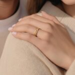 دبله ذهب عيار 21 الوزن 1.04 جرام