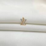 تعليقه ذهب عيار 18 الوزن 0.10 جرام