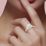 ⁦خاتم ذهب عيار 18 وزن 1.83 جرام لمسة فخامة وأناقة لا تُنسى⁩ - الصورة ⁦2⁩
