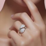 ⁦خاتم ذهب عيار 18 وزن 2.05 جرام تصميم عصري بجاذبية خاصة⁩ - الصورة ⁦2⁩