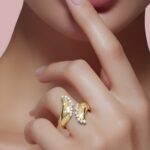 ⁦خاتم ذهب عيار 18 وزن 2 جرام بإطلالة راقية وتصميم أنيق⁩ - الصورة ⁦2⁩